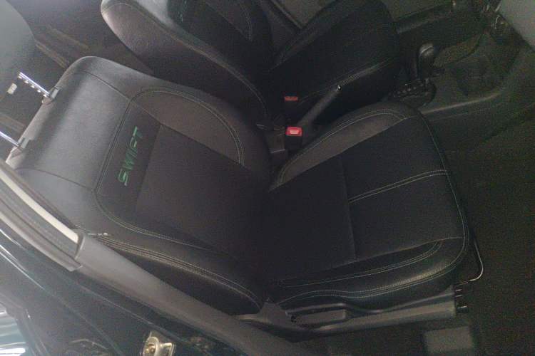 Used Suzuki Swift 2016 1.5L Automatic Fashionable Coolplay Edition Right Front Seat