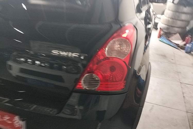 Used Suzuki Swift 2016 1.5L Automatic Fashionable Coolplay Edition Right Rear Taillight