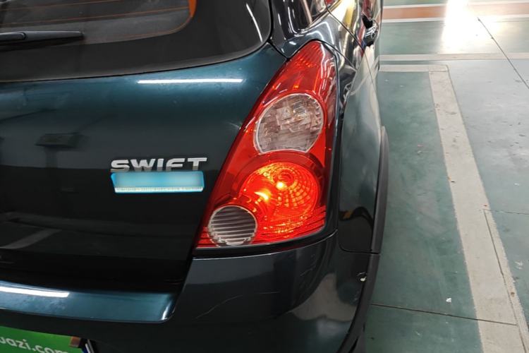 Used Suzuki Swift 2016 1.5L Automatic Fashionable Coolplay Edition Right Rear Taillight