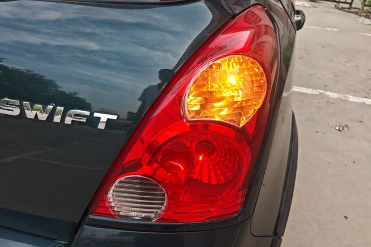 Used Suzuki Swift 2016 1.5L Manual Fashion Edition Cool Play Version Right Rear Taillight