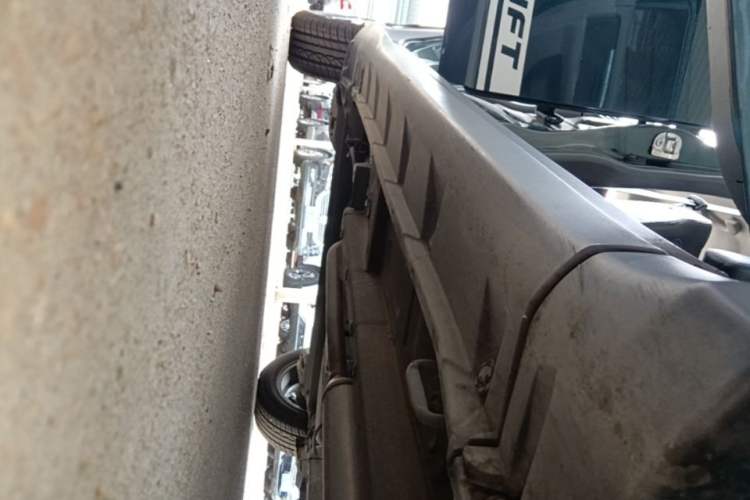 Used Suzuki Swift 2016 1.5L Automatic Fashionable Coolplay Edition Right Side Sill