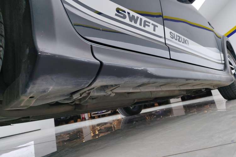 Used Suzuki Swift 2016 1.5L Automatic Fashionable Coolplay Edition Right Side Sill