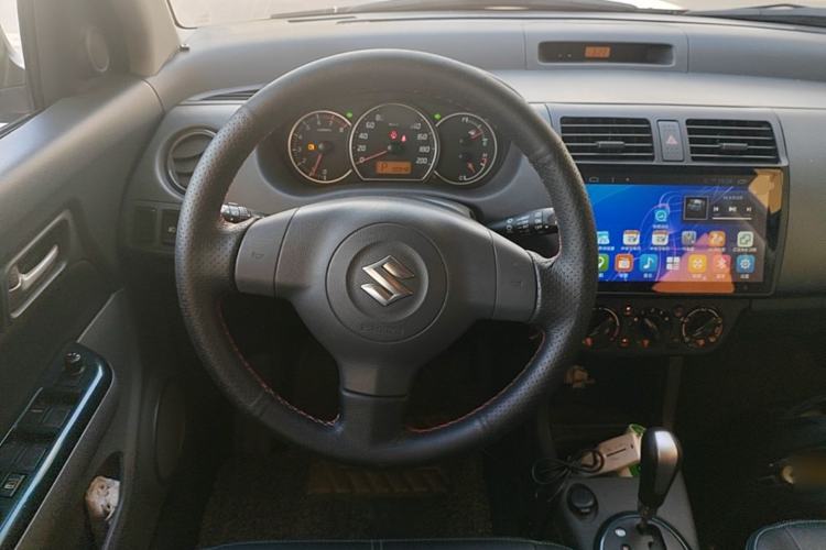 Used Suzuki Swift 2016 1.5L Automatic Fashionable Coolplay Edition Steering Wheel