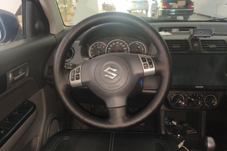 Used Suzuki Swift 2016 1.5L Automatic Fashionable Coolplay Edition Steering Wheel