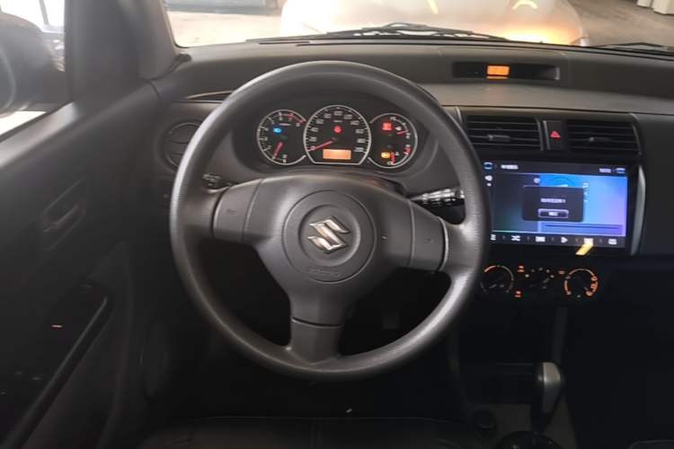 Used Suzuki Swift 2016 1.5L Automatic Fashionable Coolplay Edition Steering Wheel