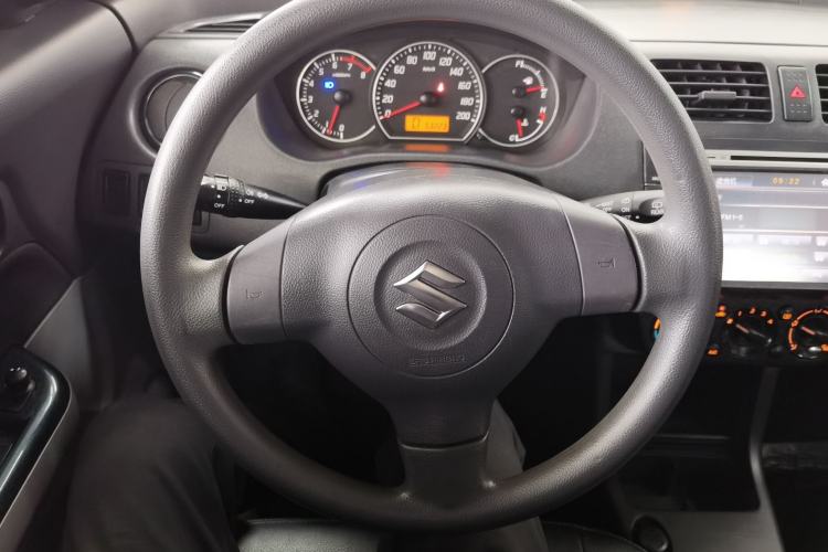 Used Suzuki Swift 2016 1.5L Automatic Fashionable Coolplay Edition Steering Wheel