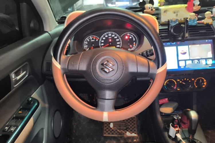 Used Suzuki Swift 2016 1.5L Automatic Fashionable Coolplay Edition Steering Wheel