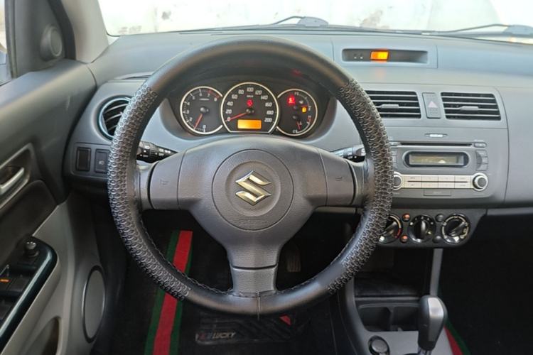Used Suzuki Swift 2016 1.5L Automatic Fashionable Coolplay Edition Steering Wheel