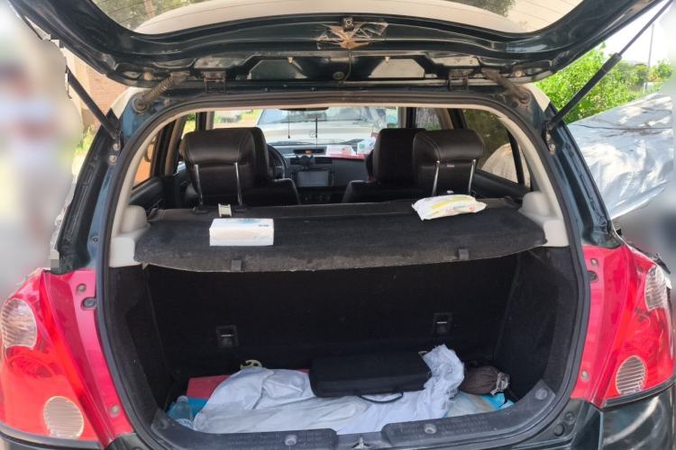 Used Suzuki Swift 2016 1.5L Automatic Fashionable Coolplay Edition Trunk