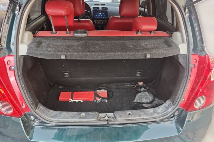 Used Suzuki Swift 2016 1.5L Automatic Fashionable Coolplay Edition Trunk