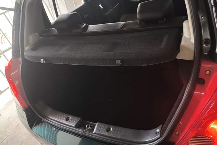 Used Suzuki Swift 2016 1.5L Automatic Fashionable Coolplay Edition Trunk