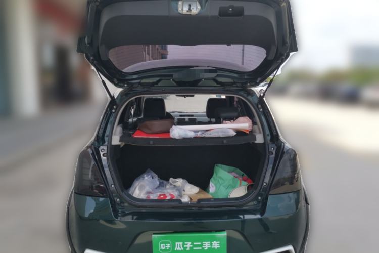 Used Suzuki Swift 2016 1.5L Automatic Fashionable Coolplay Edition Trunk