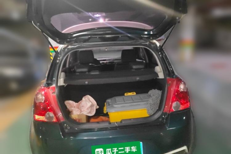Used Suzuki Swift 2016 1.5L Automatic Fashionable Coolplay Edition Trunk