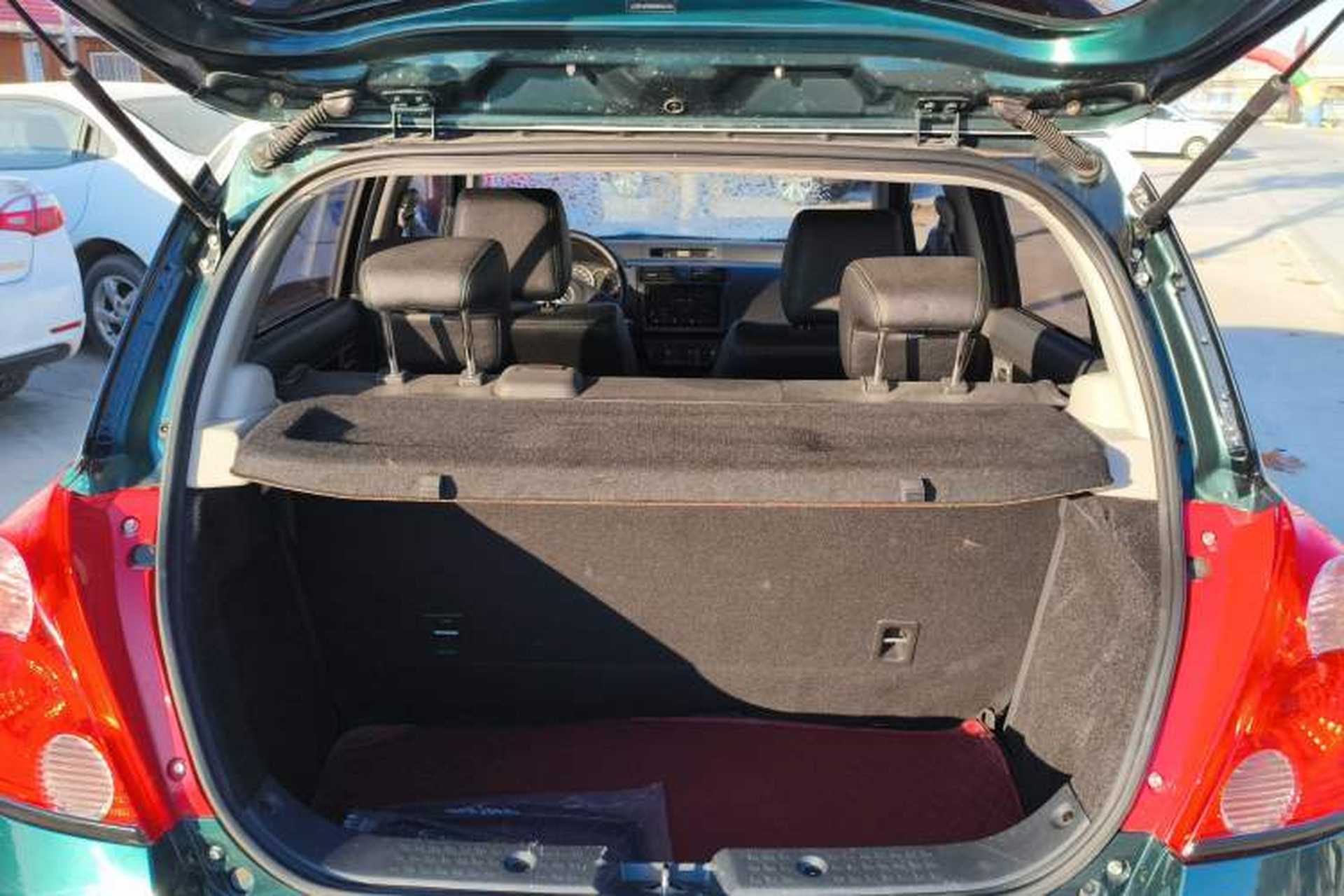 Used Suzuki Swift 2016 1.5L Automatic Fashionable Coolplay Edition Trunk
