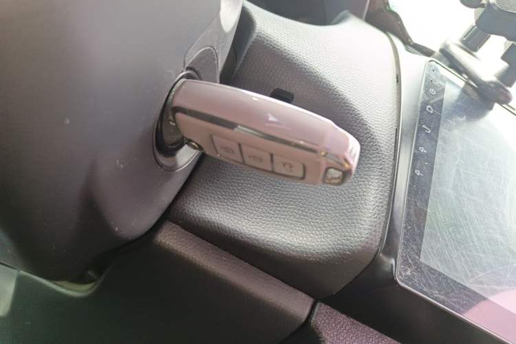 Used Suzuki Swift 2016 1.5L Automatic Fashionable Coolplay Edition Vehicle Key