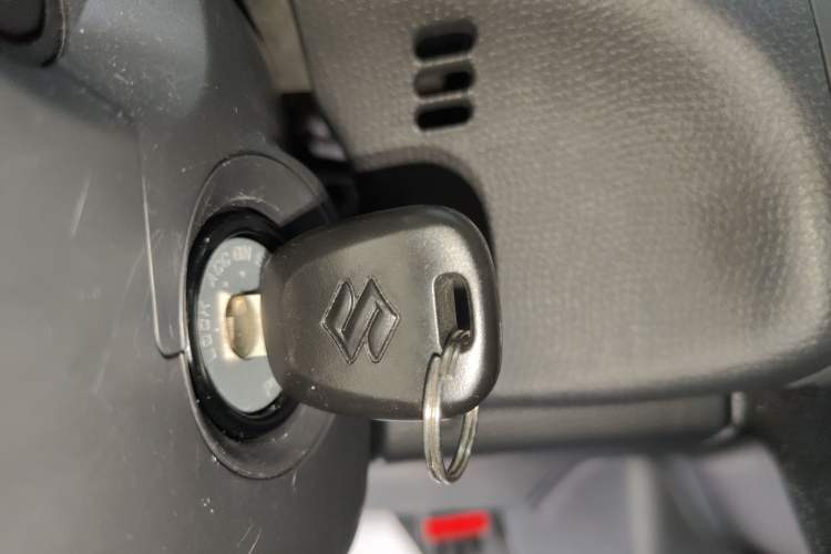 Used Suzuki Swift 2016 1.5L Automatic Fashionable Coolplay Edition Vehicle Key