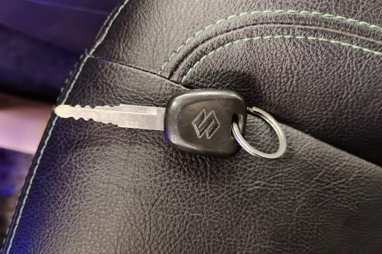 Used Suzuki Swift 2016 1.5L Automatic Fashionable Coolplay Edition Vehicle Key