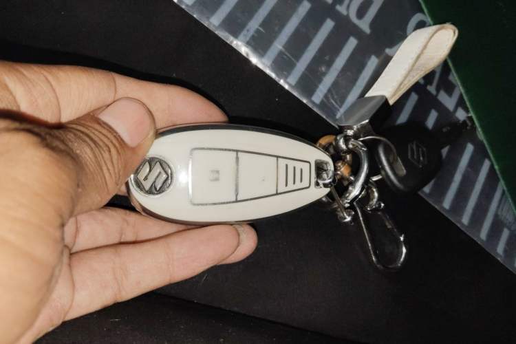 Used Suzuki Swift 2016 1.5L Automatic Fashionable Coolplay Edition Vehicle Key