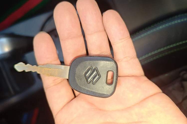 Used Suzuki Swift 2016 1.5L Automatic Fashionable Coolplay Edition Vehicle Key