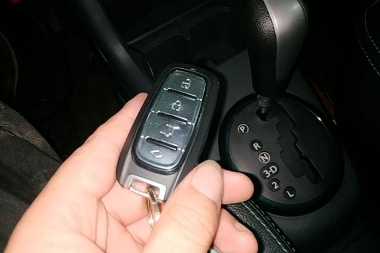 Used Suzuki Swift 2016 1.5L Automatic Fashionable Coolplay Edition Vehicle Key