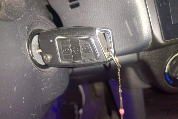 Used Suzuki Swift 2016 1.5L Automatic Fashionable Coolplay Edition Vehicle Key
