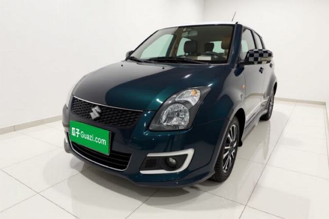 Ojetý Suzuki Swift 2016 1.5L Automatic Fashionable Coolplay Edition
