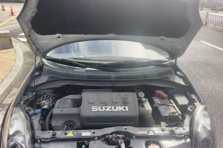 Used Suzuki Swift 2016 1.5L Automatic Fashionable Coolplay Edition Engine Bay