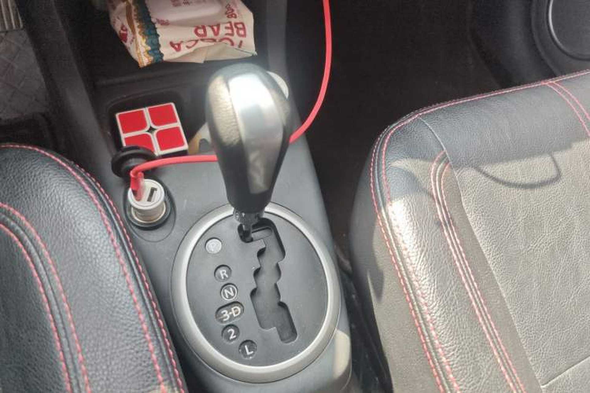 Used Suzuki Swift 2016 1.5L Automatic Fashionable Coolplay Edition Gear Lever