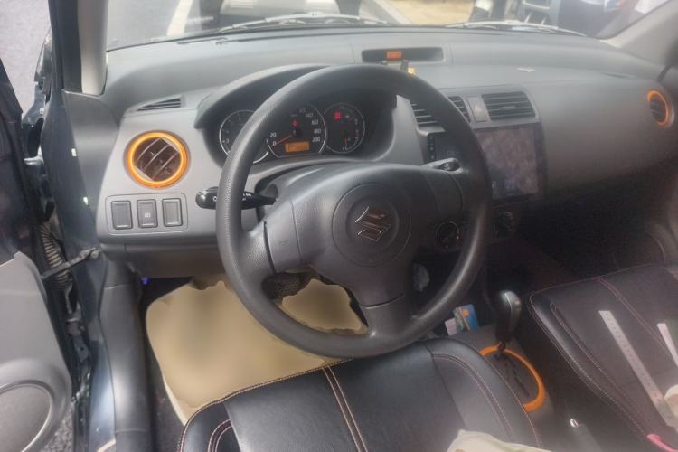Used Suzuki Swift 2016 1.5L Automatic Fashionable Coolplay Edition Steering Wheel