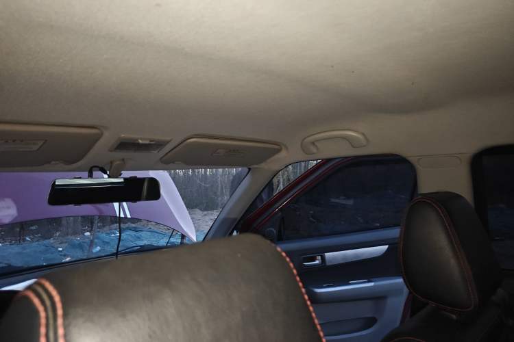 Used Suzuki Swift 2016 1.5L Manual Fashion Model Headliner