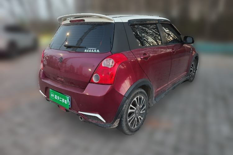 Used Suzuki Swift 2016 1.5L Manual Fashion Model Rear Right 45 Deg