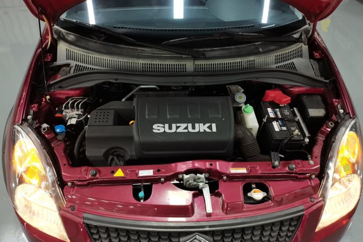 Used Suzuki Swift 2016 1.5L Automatic Fashionable Coolplay Edition Engine Bay
