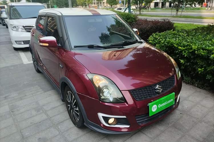 Used Suzuki Swift 2016 1.5L Automatic Fashionable Coolplay Edition Exterior 1