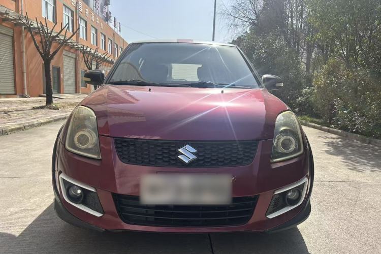 Used Suzuki Swift 2016 1.5L Manual Fashion Model Exterior 1