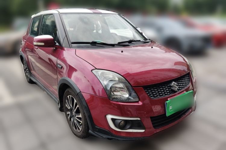 Used Suzuki Swift 2016 1.5L Manual Fashion Model Front Right 45 Deg