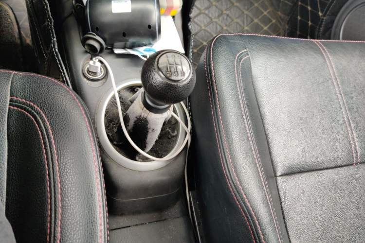 Used Suzuki Swift 2016 1.5L Manual Fashion Model Gear Lever