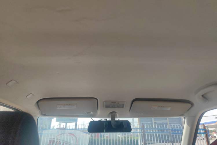 Used Suzuki Swift 2016 1.5L Manual Fashion Model Headliner