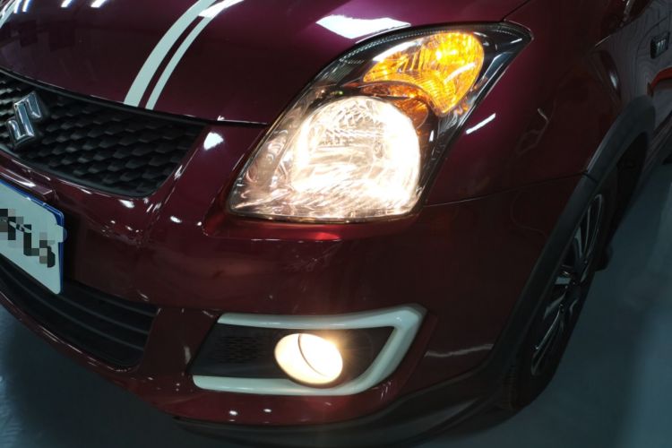Used Suzuki Swift 2016 1.5L Automatic Fashionable Coolplay Edition Left Front Headlight