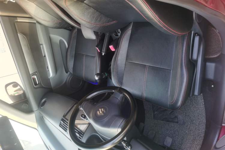 Used Suzuki Swift 2016 1.5L Manual Fashion Model Left Front Seat