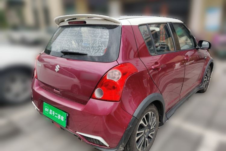 Used Suzuki Swift 2016 1.5L Manual Fashion Model Rear Right 45 Deg