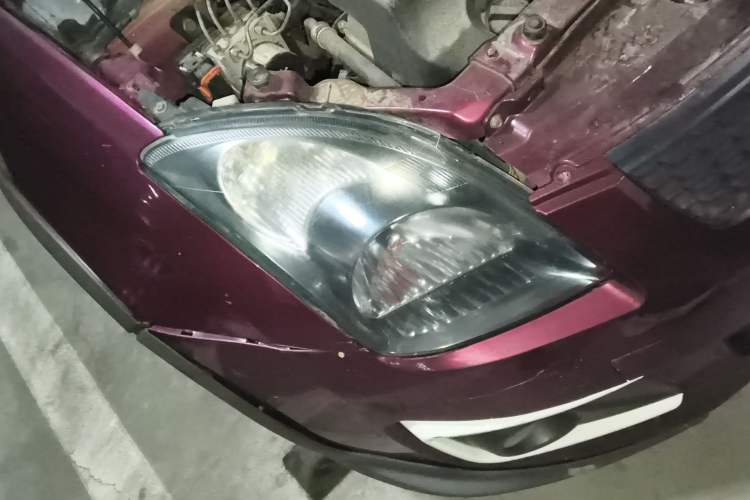 Used Suzuki Swift 2016 1.5L Automatic Fashionable Coolplay Edition Right Front Headlight