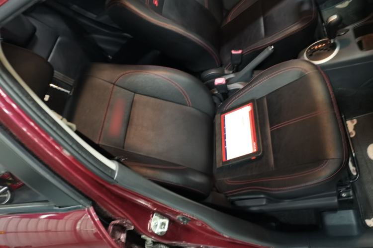 Used Suzuki Swift 2016 1.5L Automatic Fashionable Coolplay Edition Right Front Seat