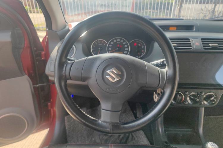 Used Suzuki Swift 2016 1.5L Manual Fashion Model Steering Wheel