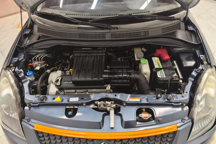 Used Suzuki Swift 2016 1.5L Automatic Fashionable Coolplay Edition Engine Bay