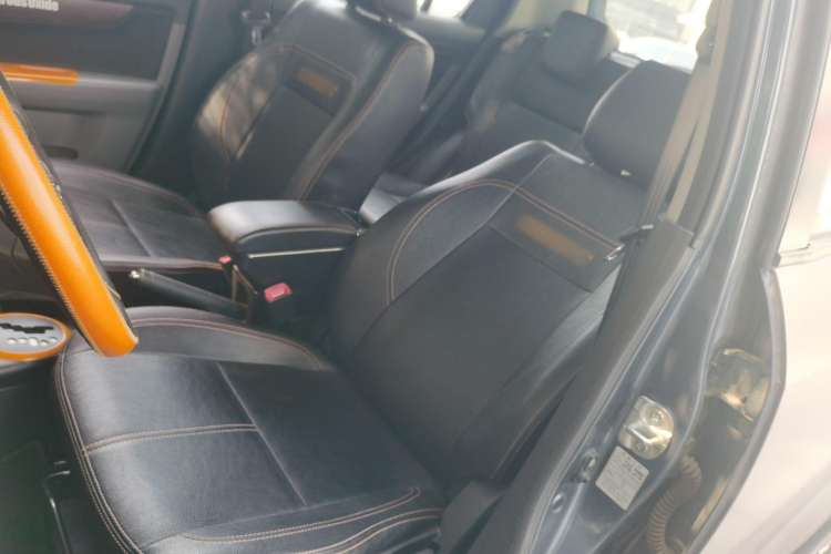 Used Suzuki Swift 2016 1.5L Automatic Fashionable Coolplay Edition Left Front Seat