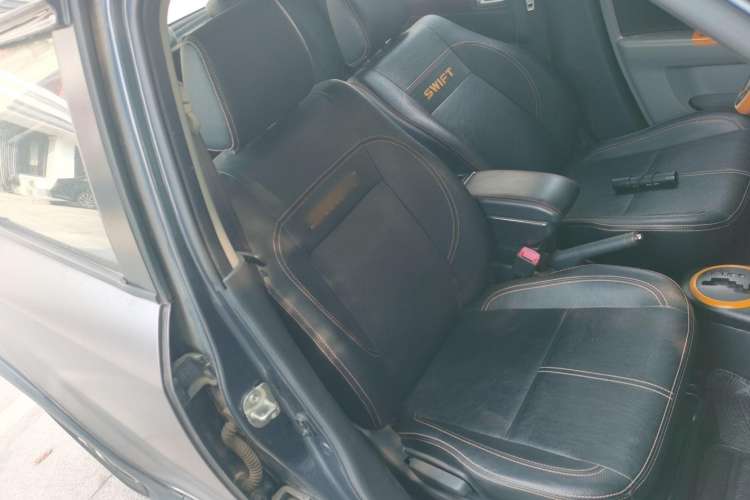 Used Suzuki Swift 2016 1.5L Automatic Fashionable Coolplay Edition Right Front Seat