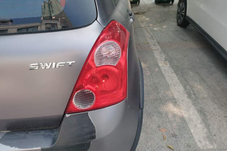 Used Suzuki Swift 2016 1.5L Automatic Fashionable Coolplay Edition Right Rear Taillight