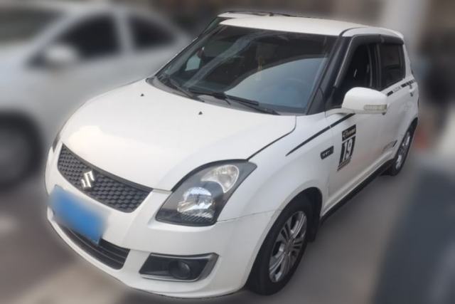 Used Suzuki Swift 2016 1.5L Manual Fashion Model