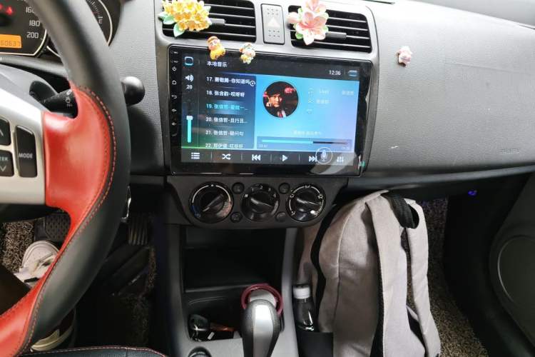 Used Suzuki Swift 2016 1.5L Automatic Fashionable Coolplay Edition Audio And AC Panel