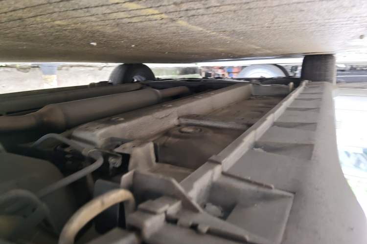Used Suzuki Swift 2016 1.5L Automatic Fashionable Coolplay Edition Chassis Rear Left